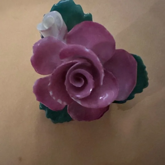 Vintage Staffordshire China Flower Broach - Picture 3 of 5